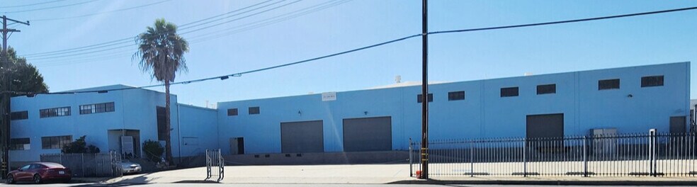 2645 Yates Ave, Commerce, CA à louer - Photo de l’immeuble – Image 2 sur 19