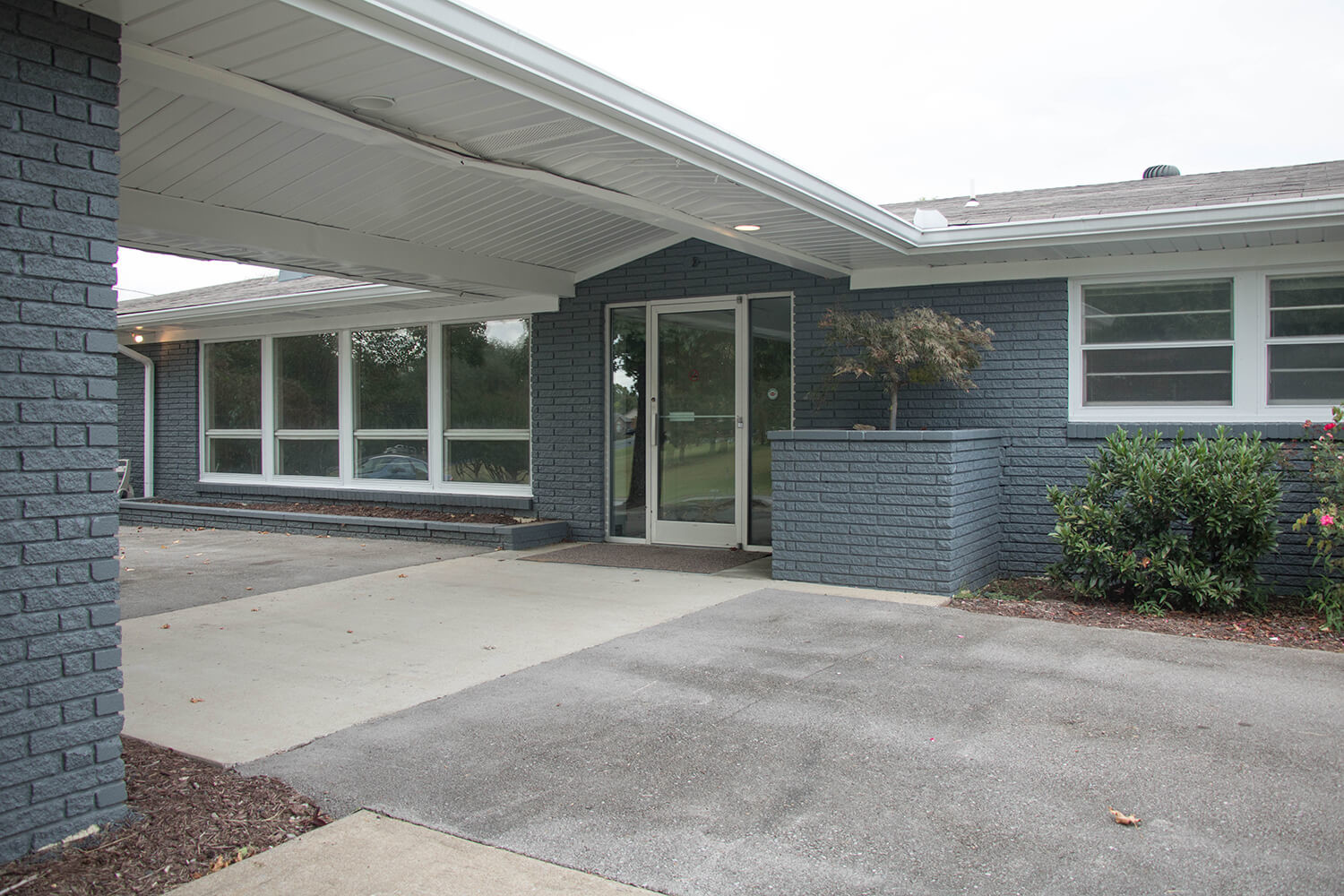 320 Hospital Dr, Madison, TN à vendre Photo principale– Image 1 sur 35