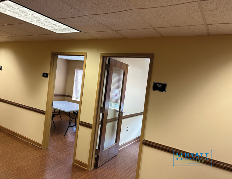 1521 Ritchie Hwy, Arnold, MD à louer - Photo intérieure – Image 3 sur 6