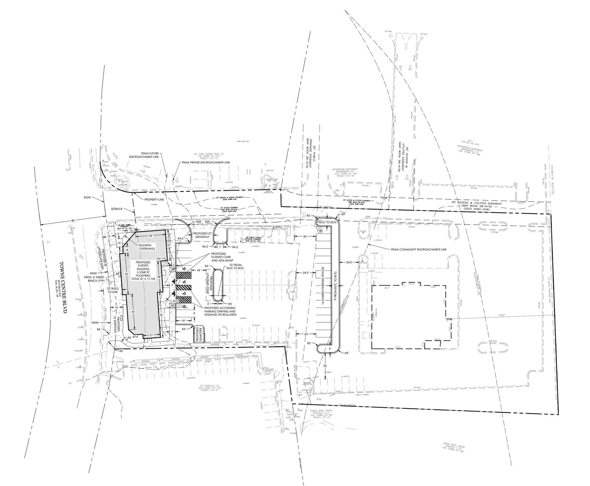 335 Towne Centre Blvd, Pineville, NC à louer Photo de l’immeuble– Image 1 sur 2