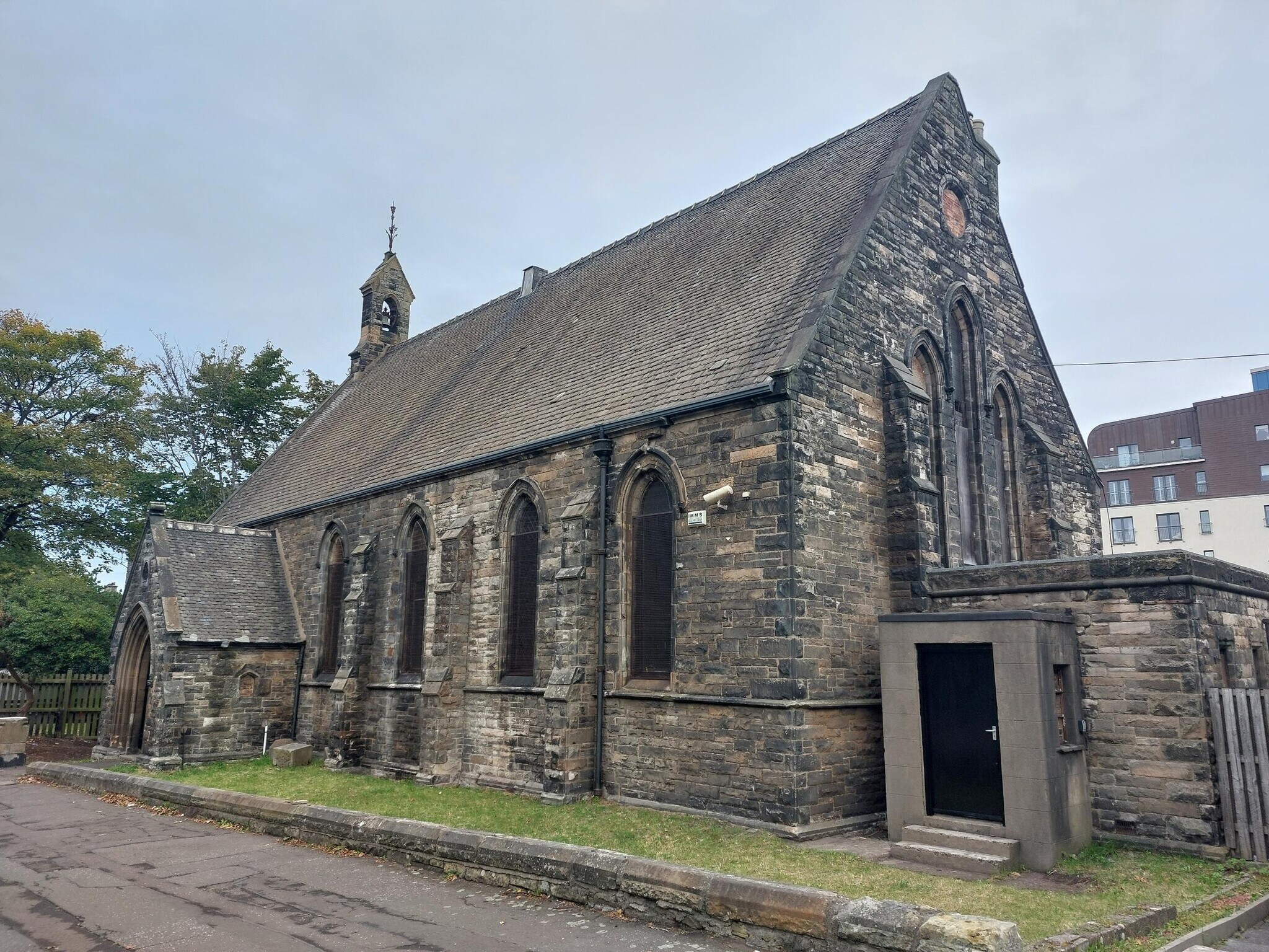 227 Granton Rd, Edinburgh à louer Photo de l’immeuble– Image 1 sur 5