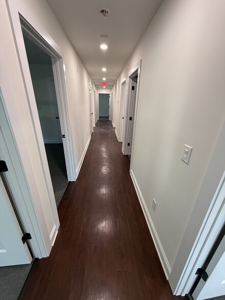 421 Statesville Blvd, Salisbury, NC à louer - Photo de l’immeuble – Image 3 sur 6