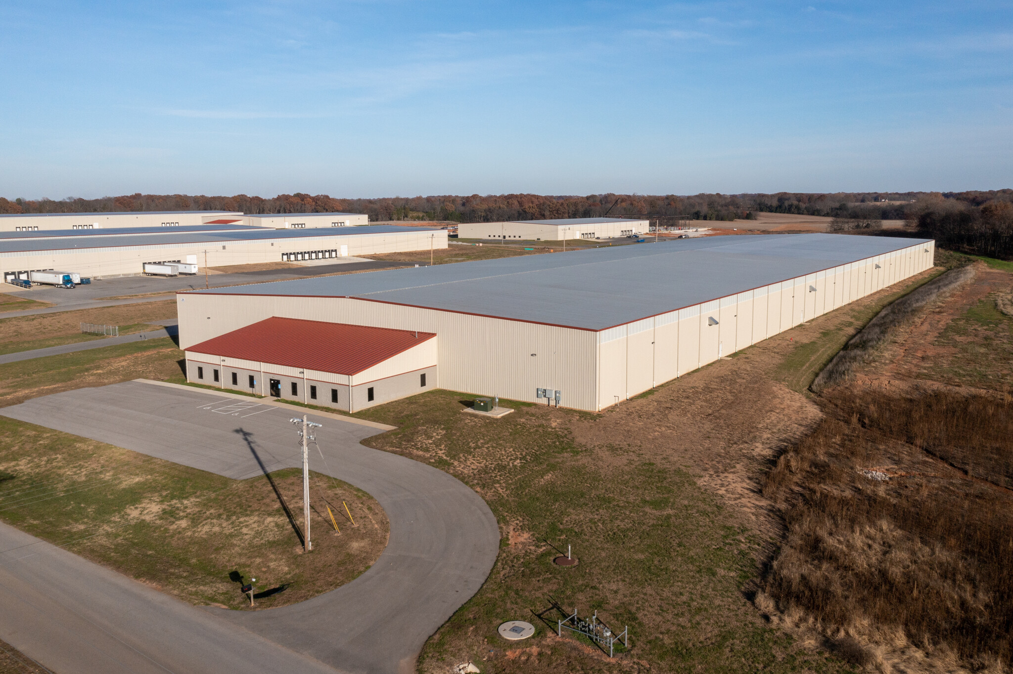 720 Garvin Ln, Franklin, KY à louer Photo de l’immeuble– Image 1 sur 17