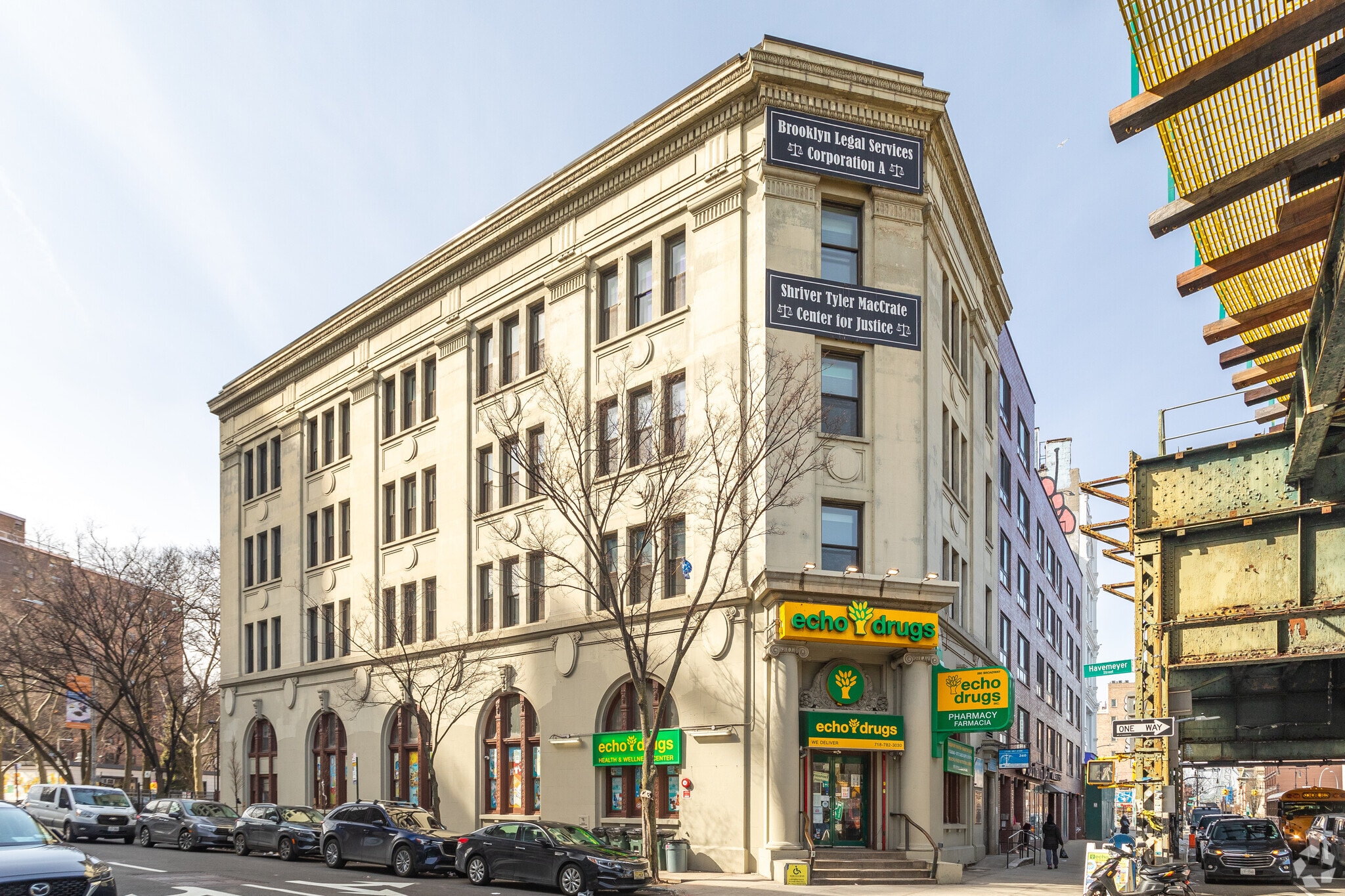 256-260 Broadway, Brooklyn, NY à louer Photo principale– Image 1 sur 3