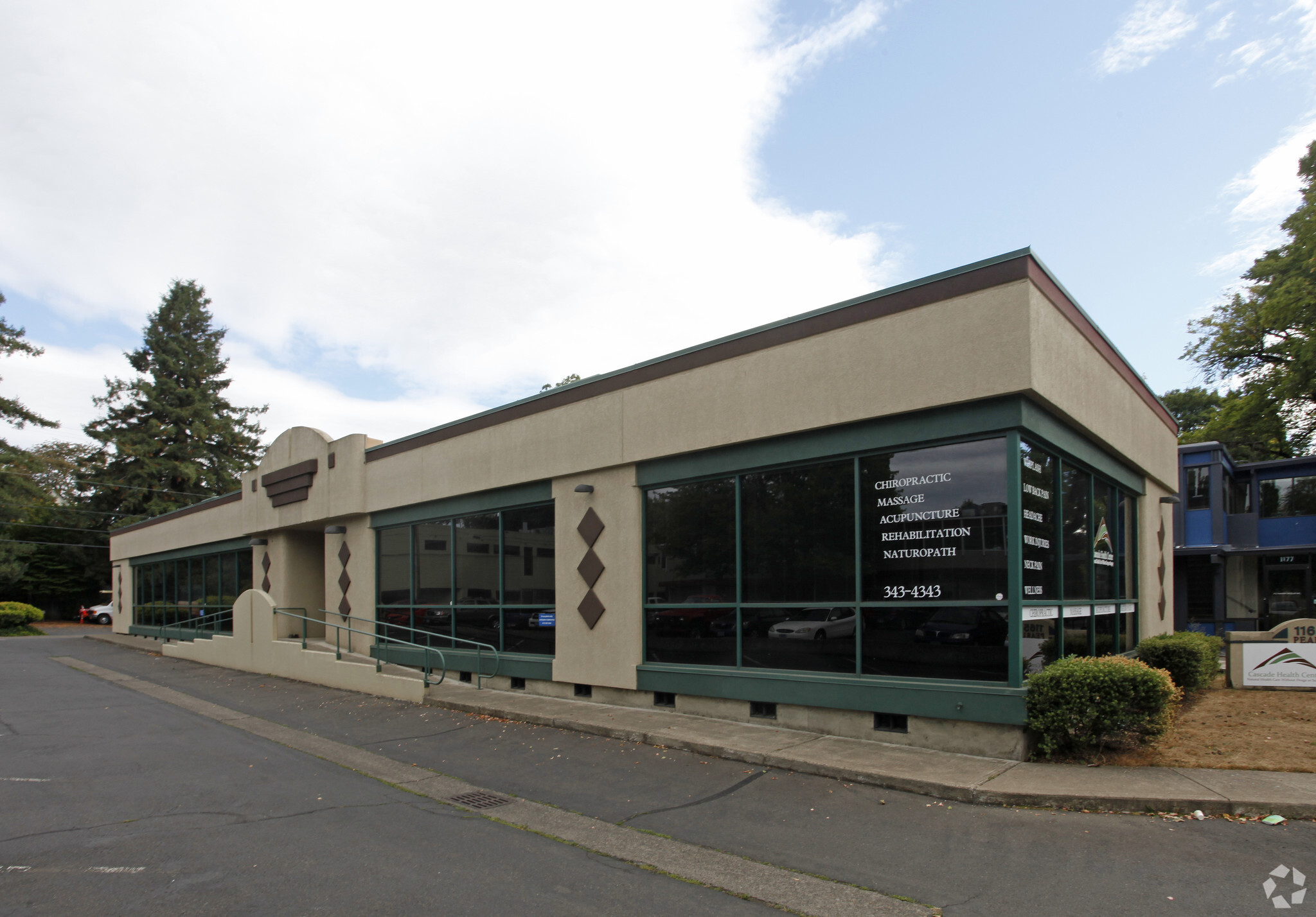1165 Pearl St, Eugene, OR à louer Photo de l’immeuble– Image 1 sur 3