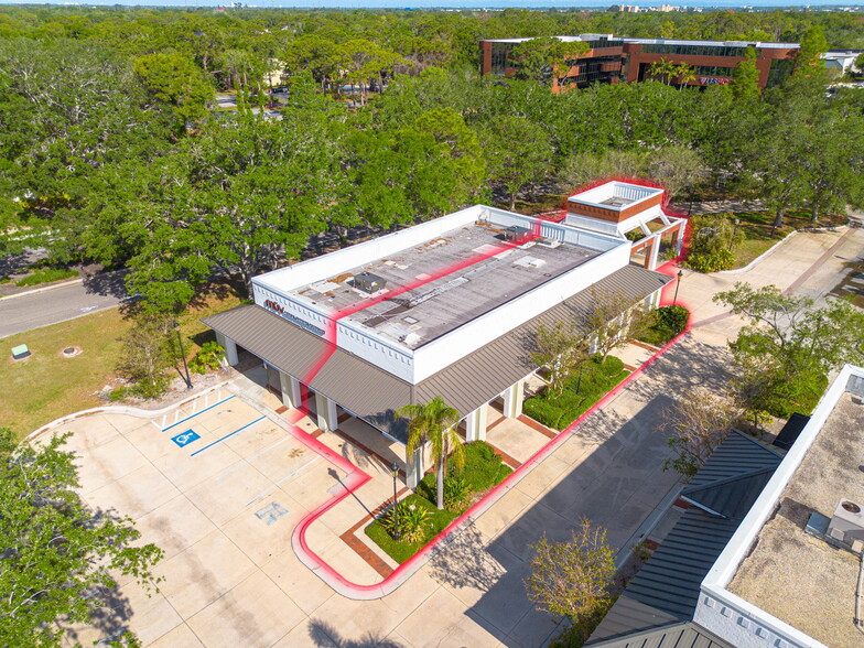 5501-5555 Roosevelt Blvd, Clearwater, FL à louer - Photo de l’immeuble – Image 2 sur 16