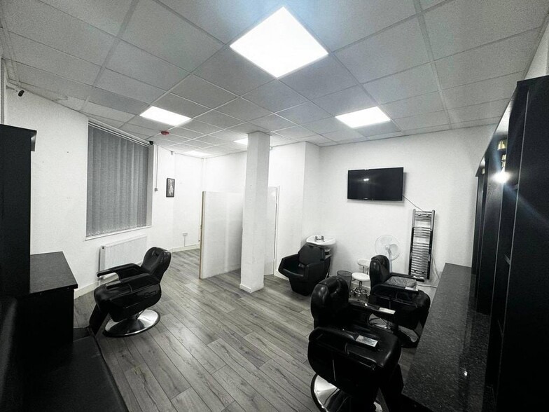 140-146 Dock Rd, Tilbury à louer - Photo intérieure – Image 3 sur 14