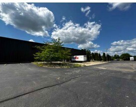 10350 N Holly Rd, Holly, MI à louer - Photo de l’immeuble – Image 2 sur 11