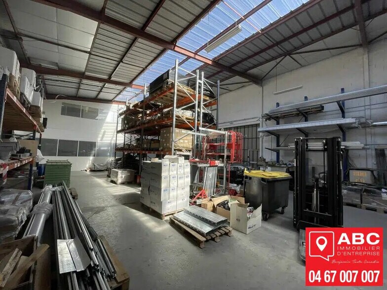 Local d'activités dans Vendargues à vendre - Photo de l’immeuble – Image 2 sur 5