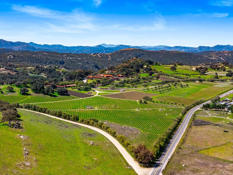 26353 Old Julian Hwy, Ramona, CA à vendre - Photo de l’immeuble – Image 2 sur 52
