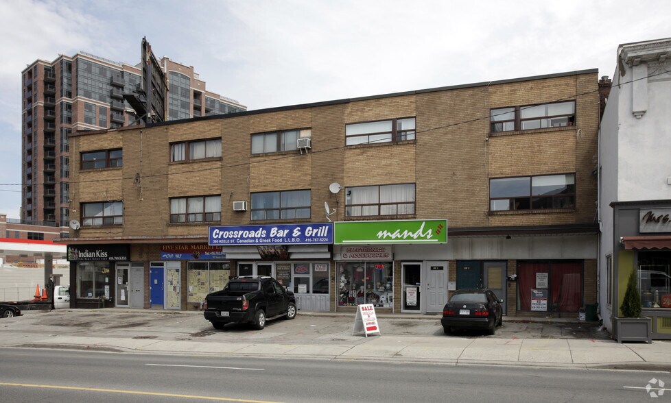 395 Keele St, Toronto, ON à vendre - Photo de l’immeuble – Image 2 sur 2