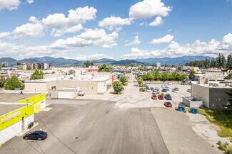 Plus de détails pour 32346 S Fraser Way, Abbotsford, BC - Local commercial à louer