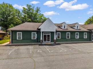 Plus de détails pour 8017 N Point Blvd, Winston-Salem, NC - Industriel/Logistique à louer