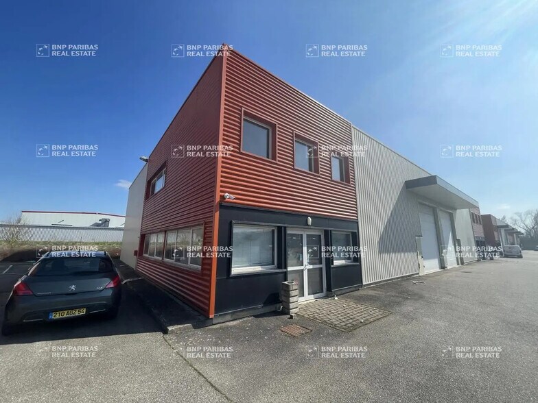 227 Rue Du Ruisseau D'Urpont, Fléville-devant-Nancy à louer - Photo de l’immeuble – Image 1 sur 5