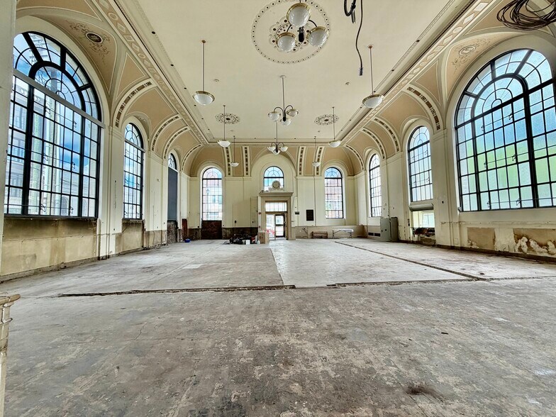 133 N Main St, Port Chester, NY à louer - Photo de l’immeuble – Image 3 sur 30