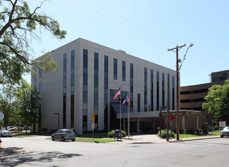 Plus de détails pour 701 S 25th Ave, Minneapolis, MN - Bureau/Médical à louer