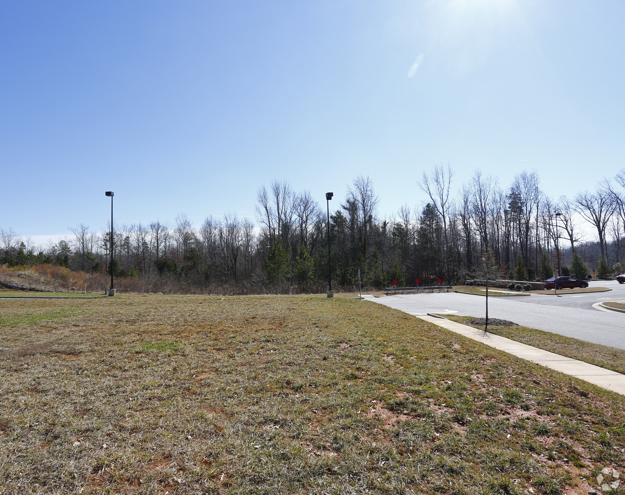 6730 Matthews Mint Hill Rd, Mint Hill, NC à louer Photo principale– Image 1 sur 8