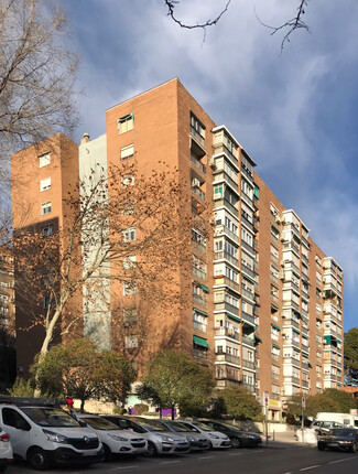 Plus de détails pour Calle De Fuentespina, 12, Madrid - Logement à vendre