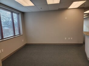 9550 Bormet Dr, Mokena, IL à louer Photo intérieure– Image 2 sur 8