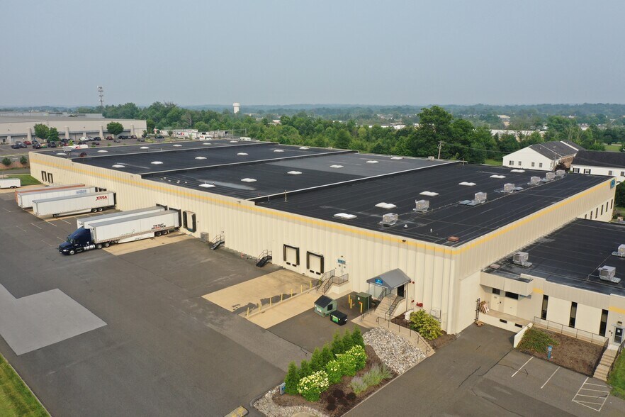 1350 Welsh Rd, North Wales, PA à louer - Photo de l’immeuble – Image 3 sur 5