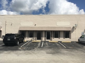 Plus de détails pour 801-823 NW 57th St, Fort Lauderdale, FL - Industriel/Logistique à louer