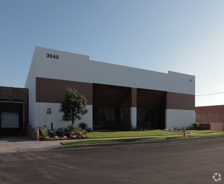 3040 E Maria St, Rancho Dominguez, CA à louer - Photo de l’immeuble – Image 3 sur 5