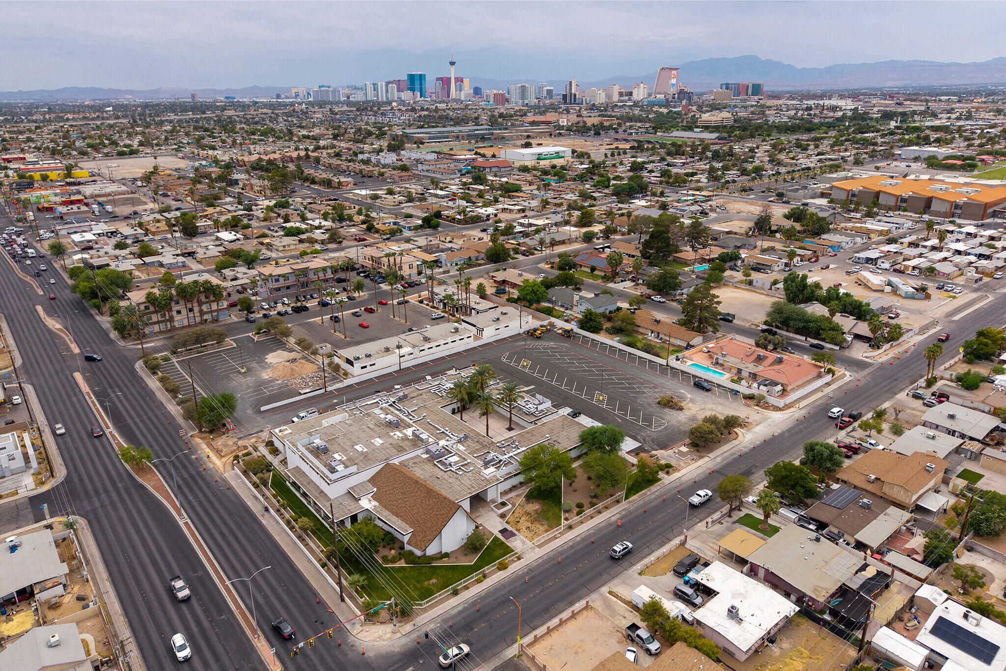 2401 E Tonopah Ave, North Las Vegas, NV à vendre Aérien– Image 1 sur 13