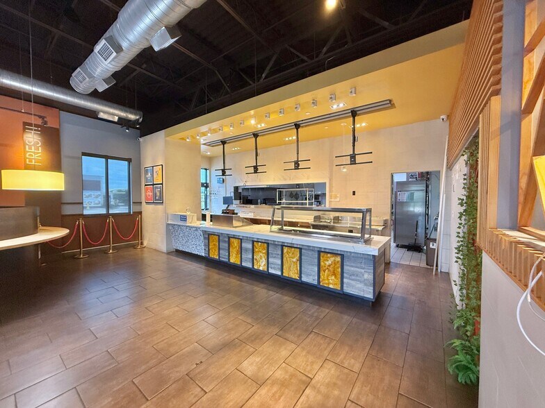 5031 Montgomery Hwy, Dothan, AL à louer - Photo de l’immeuble – Image 1 sur 22