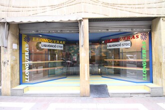 Local commercial dans Olesa de Montserrat, Barcelona à louer Plan d’étage– Image 1 sur 6