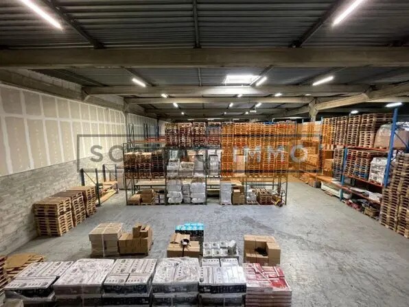 Plus de détails pour Industriel/Logistique à louer