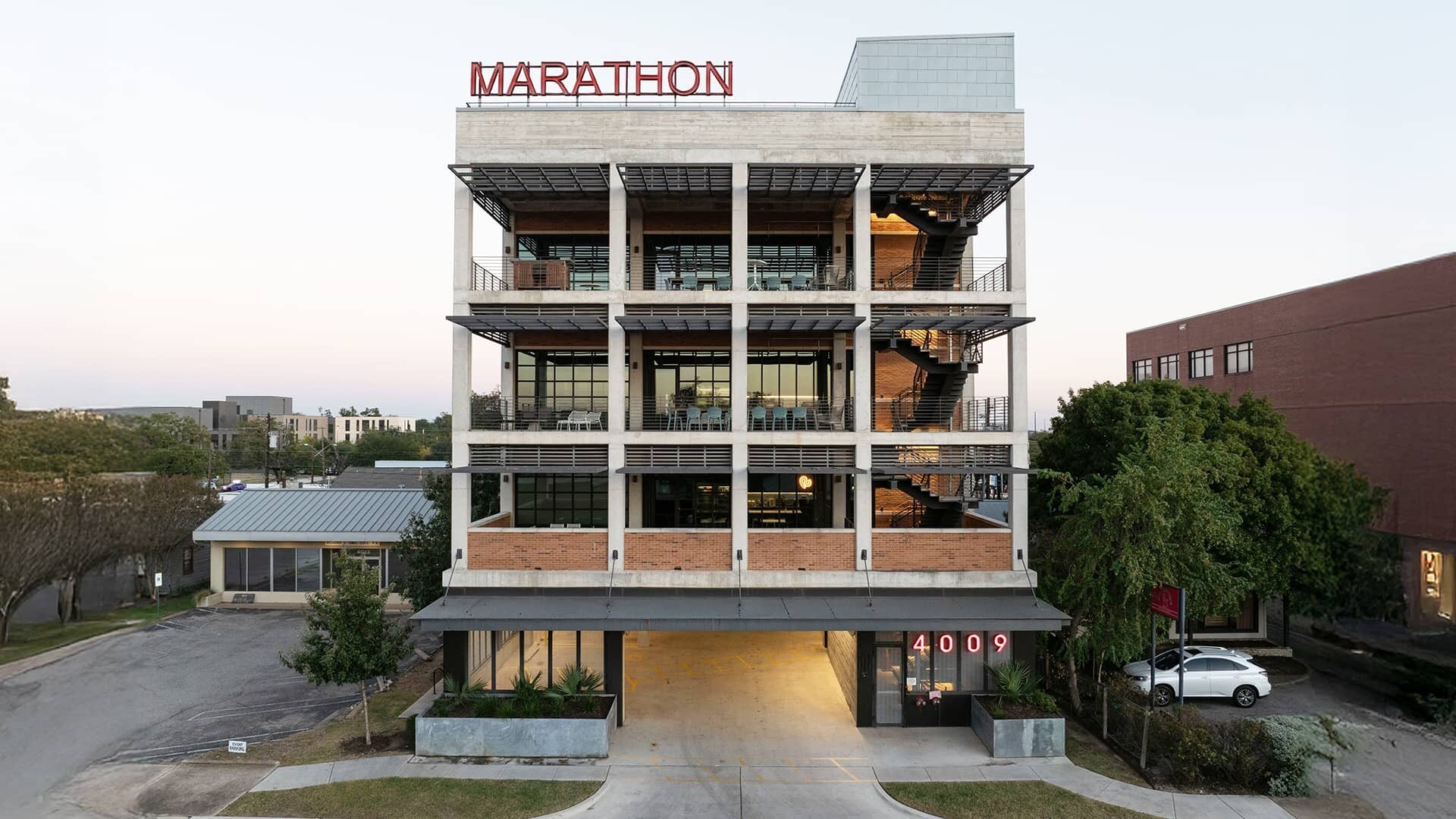 4009 Marathon Blvd, Austin, TX à louer Photo de l’immeuble– Image 1 sur 13
