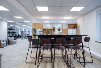 Plus de détails pour 69-73 Theobalds Rd, Londres - Bureau à louer