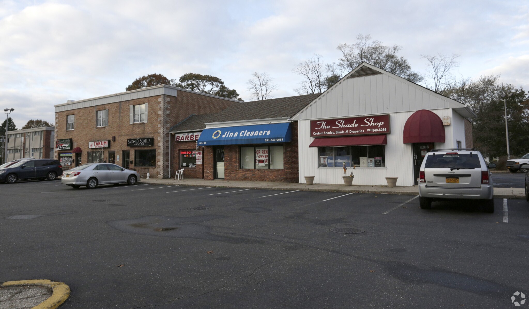 149-1-149-7 Veterans Memorial Hwy, Commack, NY à louer Photo principale– Image 1 sur 12