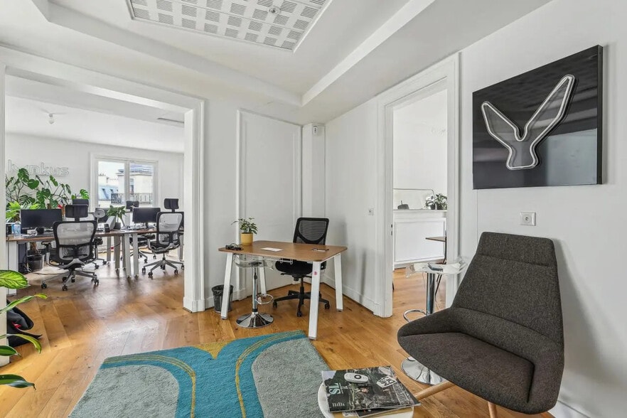 Bureau dans Paris à louer - Photo de l’immeuble – Image 2 sur 17