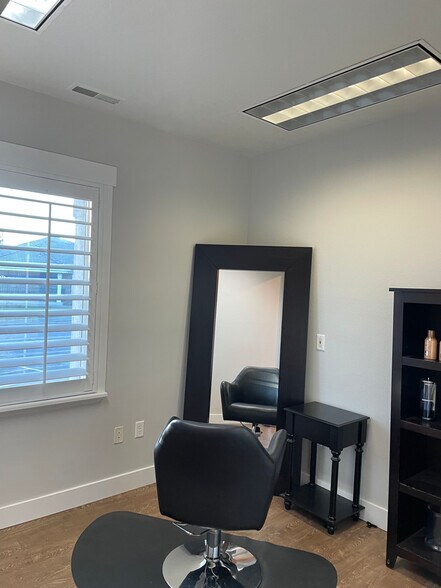1959 N State St, Provo, UT à vendre - Photo intérieure – Image 3 sur 19