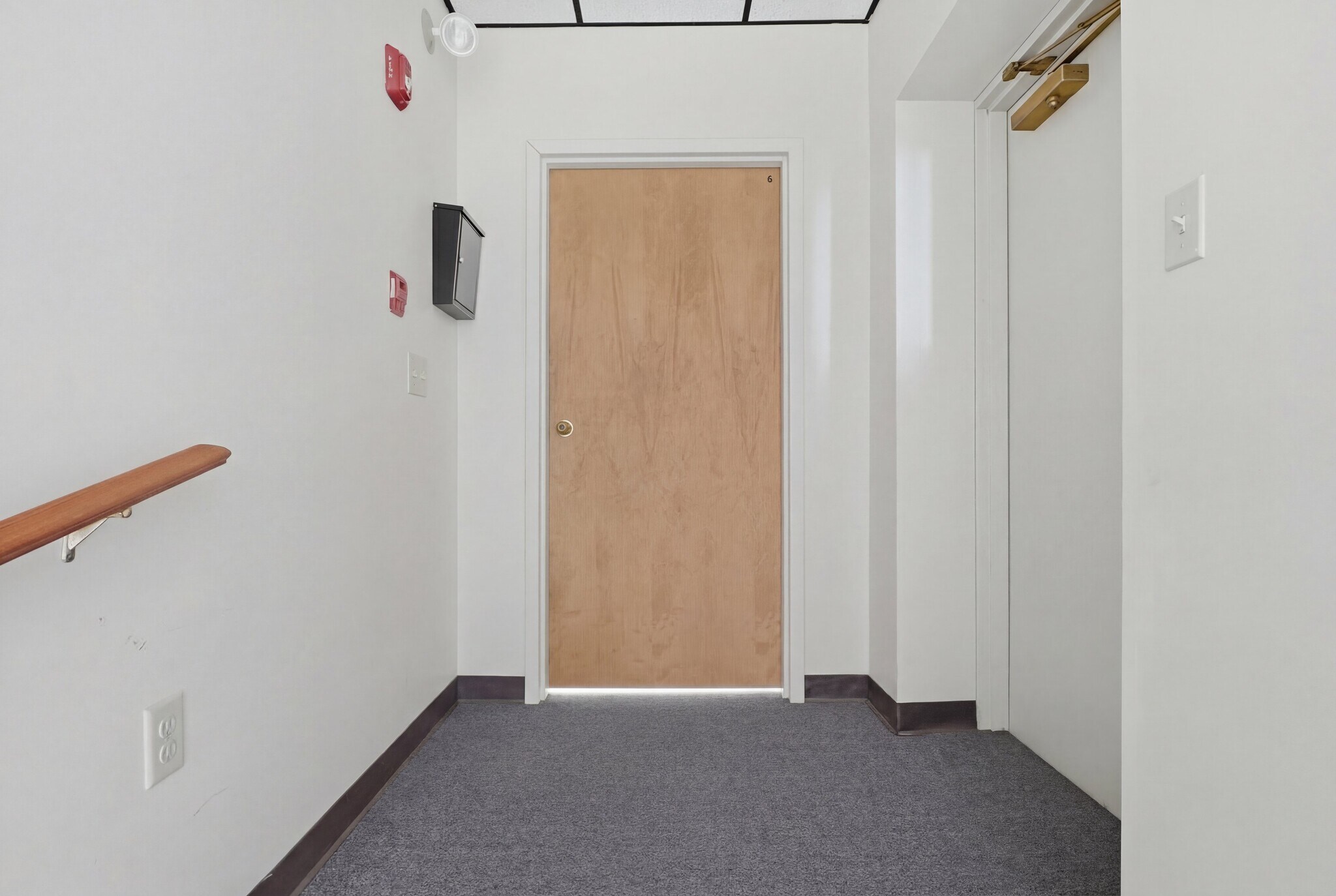 76 Sanderson Ave, Lynn, MA à louer Photo intérieure– Image 1 sur 12