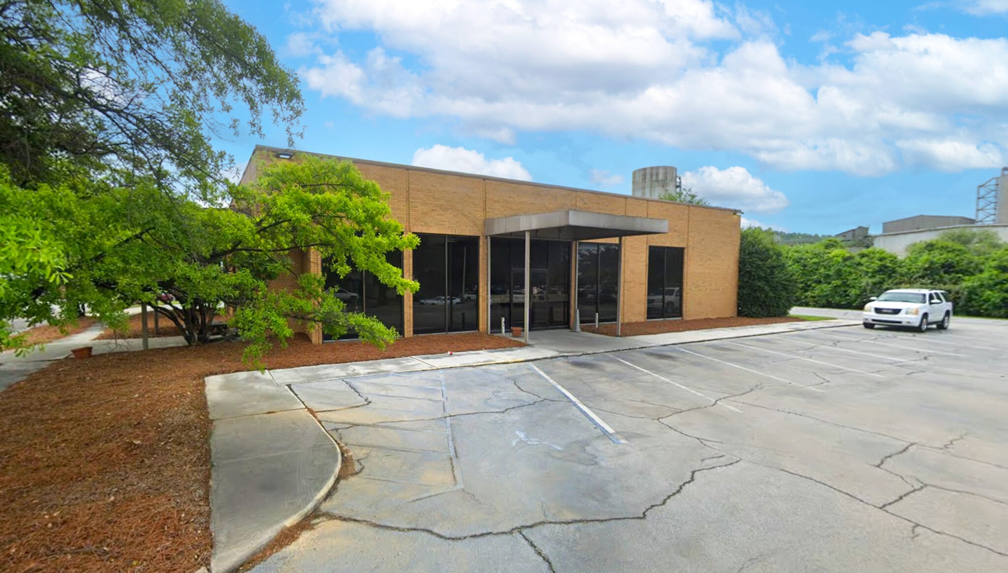 8433 1st Ave, Leeds, AL à vendre Photo principale– Image 1 sur 6