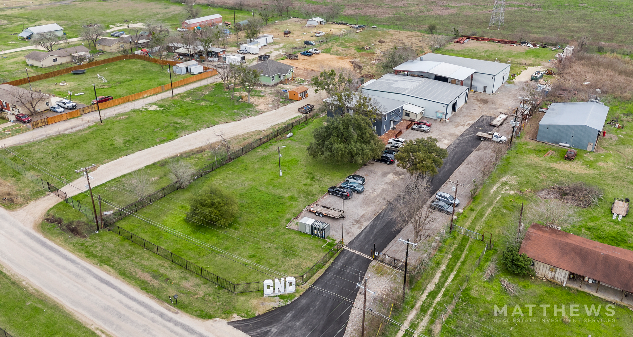 5213 Tucker Hill Ln, Cedar Creek, TX à vendre Photo principale– Image 1 sur 5