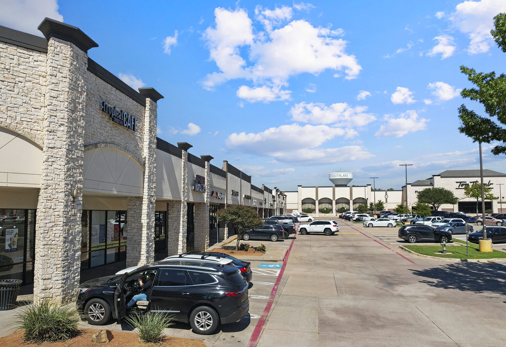 100 W Southlake Blvd, Southlake, TX à louer Photo principale– Image 1 sur 5