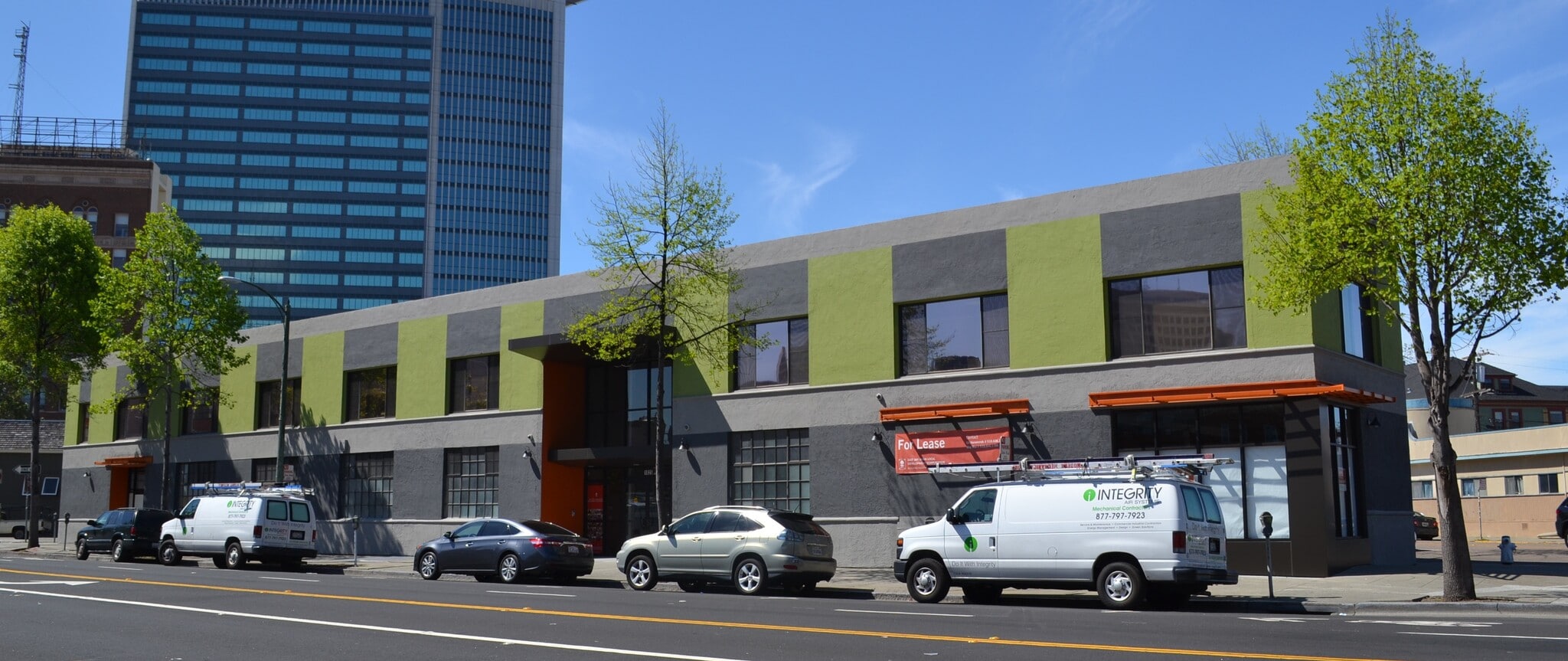 1825 San Pablo Ave, Oakland, CA à louer Photo de l’immeuble– Image 1 sur 5