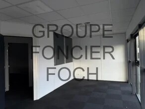 Rue Elisée Reclus, Décines-Charpieu à louer Photo intérieure– Image 1 sur 5