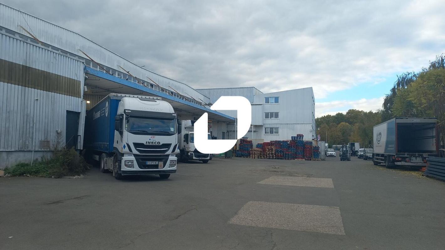 Industriel/Logistique dans Bobigny à louer Photo de l’immeuble– Image 1 sur 22