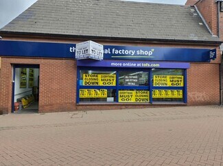 Plus de détails pour 39-43 High St, Normanton - Local commercial à louer