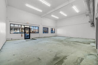 215 Market St, Perth Amboy, NJ à louer Photo intérieure– Image 2 sur 6