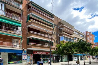 Plus de détails pour Calle los Alfares, 4, Alcorcón - Logement à vendre