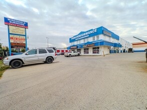 129 Seneca Rd, Sherwood Park, AB à louer Photo intérieure– Image 2 sur 10