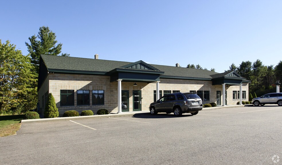 270 Tilton Rd, Northfield, NH à vendre - Photo principale – Image 1 sur 19