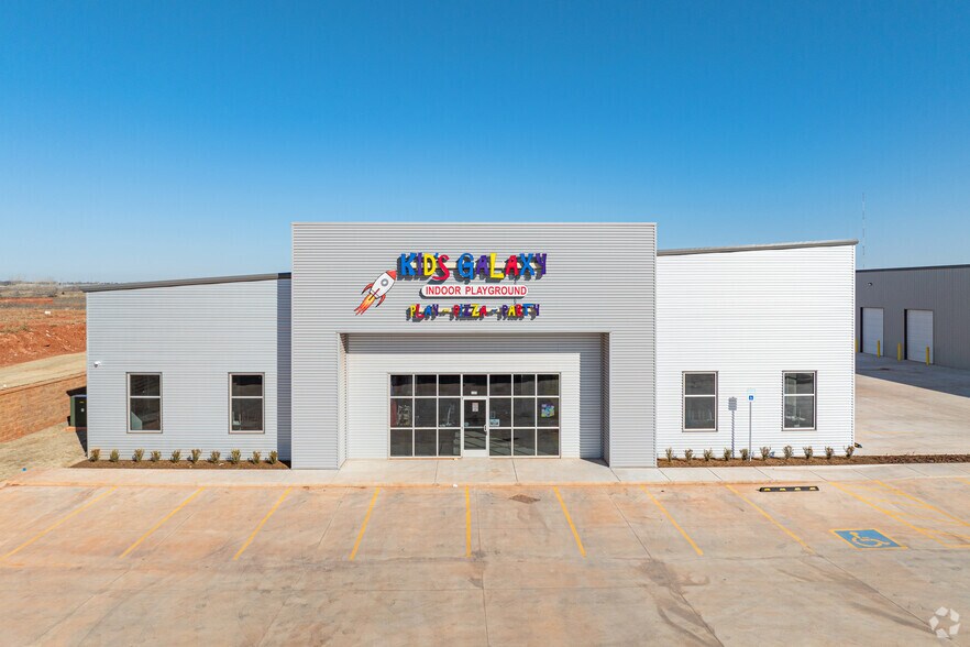 231 NW 71st St, Oklahoma City, OK à louer - Photo de l’immeuble – Image 3 sur 4