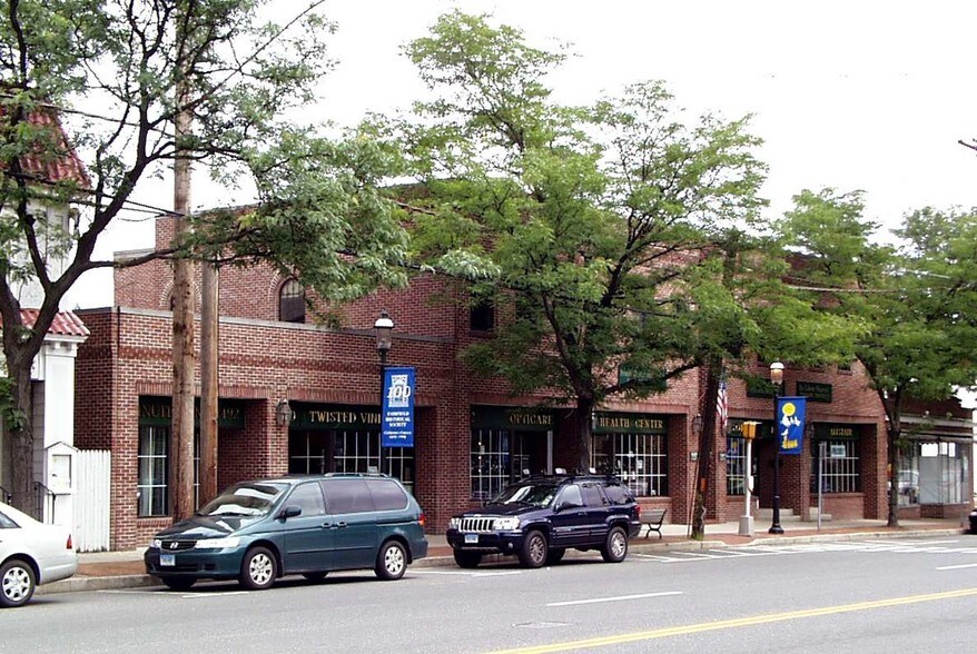 1476-1492 Boston Post Rd, Fairfield, CT à louer - Photo de l’immeuble – Image 2 sur 12