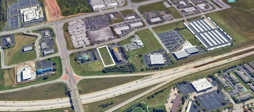 2021 W Kingsley, Springfield, MO à vendre - Photo de l’immeuble – Image 3 sur 8